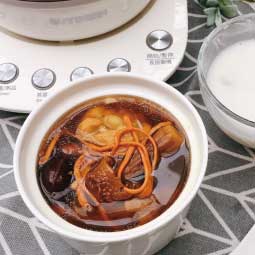 北鼎_美顏壺_雞湯_陳月卿_大侑_蟲草花_黃金_巴西蘑菇_姬松茸_美顏_buydeem