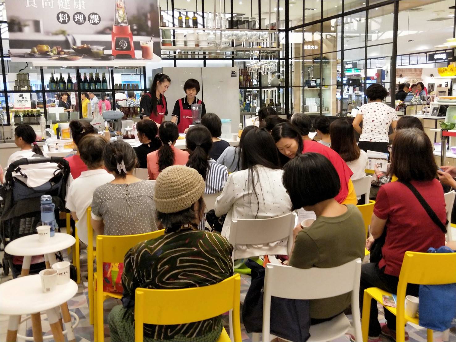 Vitamix_調理機_百貨_分享會_料理_課_大侑_北鼎_粉漾美顏壺_烹煮壺_養生壺_one用壺_西瓜_夏日_夏季_芒果_冰淇淋_玫瑰洛神花茶_白玉西瓜露_椰漿紫米粥_芝麻