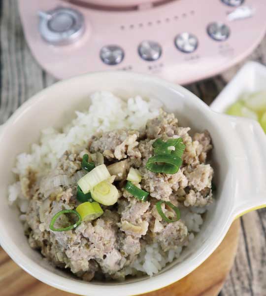 北鼎粉漾美顏壺輕鬆煮古早味瓜仔肉飯