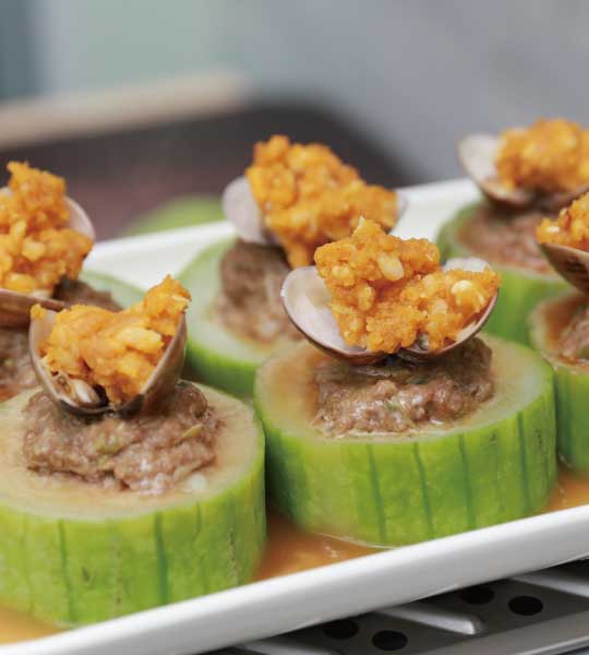 -北鼎多功能蒸燉鍋食譜-電鍋-蒸鍋-金沙絲瓜蛤蜊鑲肉盅