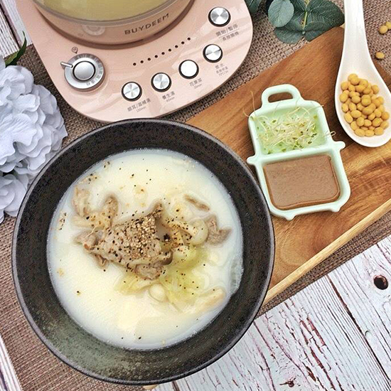 大侑料理食譜-北鼎粉漾美顏壺-豆漿火鍋