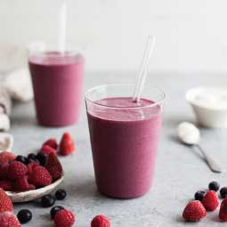 Vitamix調理機-陳月卿-養生-防癌-抗老-助排便-防便秘-養顏美容-母親節-莓果-媽媽-媽咪-粉紅莓果昔