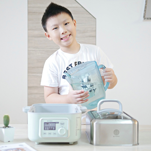 北鼎－BUYDEEM－多功能蒸燉鍋－蒸鍋－優格機－雙層蒸架－陳月卿－小資族－時尚－優格-電鍋-消毒-燉湯-解凍-陳月卿