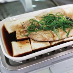 陳月卿-北鼎-BUYDEEM-蒸燉鍋-滷虱目魚豆腐蒸-電鍋