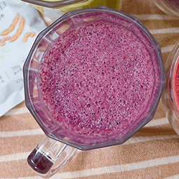 Vitamix調理機-A2500i-A3500i-超跑級調理機-陳月卿-養生達人-食譜-下午茶-食農-綠色食譜-綠色飲食-永續飲食-穀豆蛋白-保養-綠拿鐵-精力湯-美容-美魔女