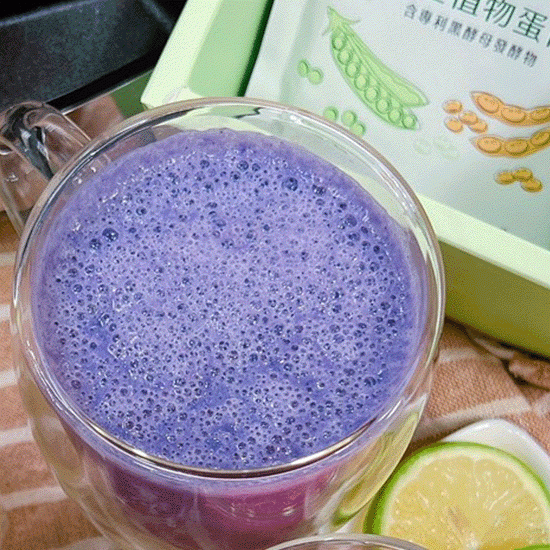 Vitamix調理機-A2500i-A3500i-超跑級調理機-陳月卿-養生達人-食譜-下午茶-食農-綠色食譜-綠色飲食-永續飲食-穀豆蛋白-保養-綠拿鐵-精力湯-美容-美魔女