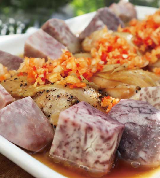 BUYDEEM-北鼎-北鼎粉漾壺-烹煮壺-陳月卿-養生達人-食譜-食農-食農教育-綠色食譜-綠色飲食-永續飲食-當季食材-在地食材-養生湯-養顏美容-蒸燉鍋-電鍋-剁椒蒜香芋頭蒸雞腿