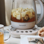 北鼎-粉漾--多功能烹煮壺-one用壺-BUYDEEM-陳月卿-養生達人-食譜-食農-食農教育-綠色食譜-綠色飲食-永續飲食-當季食材-在地食材-排毒-茶飲-養生茶