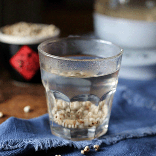 北鼎-粉漾--多功能烹煮壺-one用壺-BUYDEEM-陳月卿-養生達人-食譜-食農-食農教育-綠色食譜-綠色飲食-永續飲食-當季食材-在地食材-排毒-茶飲-薏仁水