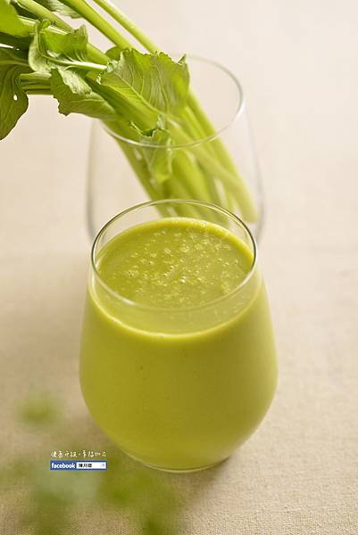 Vitamix調理機-A2500i-A3500i-超跑級調理機-陳月卿-養生達人-食譜-下午茶-食農-綠色食譜-綠色飲食-永續飲食-保養-綠拿鐵-精力湯-護眼