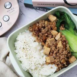 BUYDEEM-北鼎-粉漾-烹煮壺-one用壺-BUYDEEM-陳月卿-養生達人-食譜-養生-香菇-滷肉飯-燙青菜-肉燥飯-租屋-蛋白質-低熱量