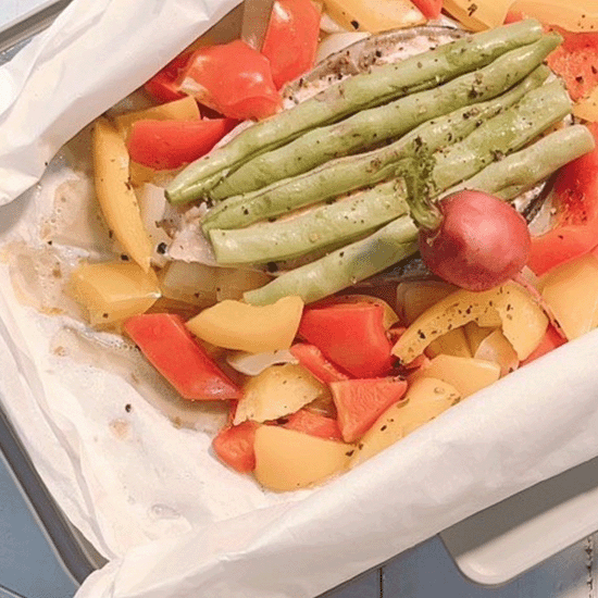 BUYDEEM-北鼎-蒸燉鍋-陳月卿-養生達人-食譜-養生-食農教育-食蔬-鮭魚-蛋白質-紙包鮭魚