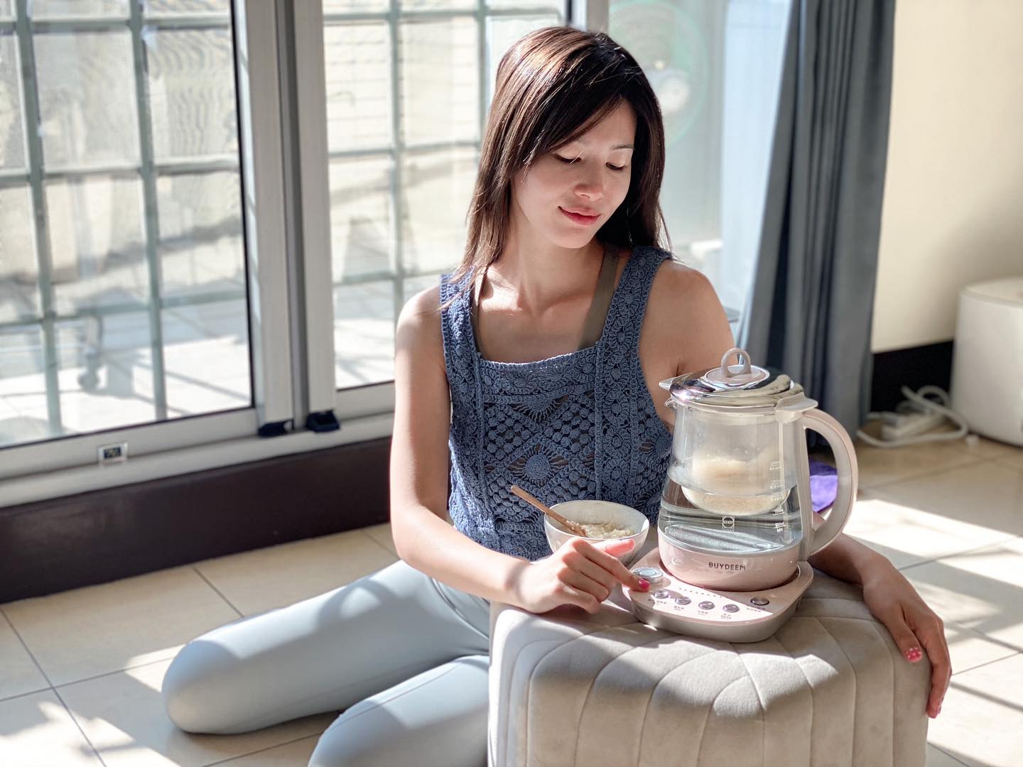 BUYDEEM-北鼎-粉漾-烹煮壺-one用壺-BUYDEEM-陳月卿-養生達人-食譜-免開火-免顧火-過敏-粥-茶-營養-養生-小米紅棗粥-蔬食-vegan-洋甘菊-黑豆茶-保養-春秋季節交替