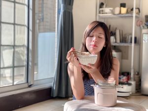 BUYDEEM-北鼎-粉漾-烹煮壺-one用壺-BUYDEEM-陳月卿-養生達人-食譜-免開火-免顧火-過敏-粥-茶-營養-養生-小米紅棗粥-蔬食-vegan-洋甘菊-黑豆茶-保養-春秋季節交替