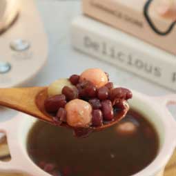 BUYDEEM-北鼎-粉漾-烹煮壺-one用壺-BUYDEEM-陳月卿-養生達人-食譜-免開火-免顧火-過敏-粥-茶-營養-養生-蔬食-vegan-立冬-紅豆湯-湯圓