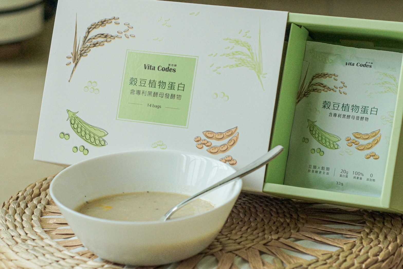 vitacodes-穀豆蛋白-優質蛋白-蛋白質-素食-vegan-蔬食-草食-營養師-黃千芮