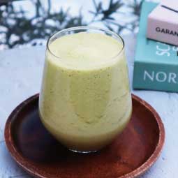 Vitamix-大侑-調理機-A系列-食譜分享-食譜-E320-西芹汁-西芹綠拿鐵-西洋芹-芹菜-改良