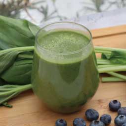 Vitamix-大侑-調理機-食譜-E320-輕熟齡-抗老-營養師-身材-補鈣-蛋白質-逆齡多酚綠拿鐵